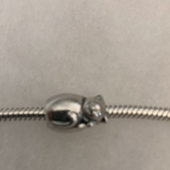 Pandora Snake Chain Necklace with Sleeping Cat Charm - Picture 2 of 4